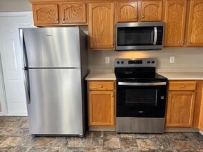 416 Filmore Road in Oak Grove, KY - Building Photo - Building Photo