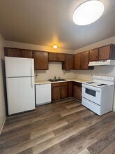4935 Ivor Dr in Colorado Springs, CO - Building Photo - Building Photo