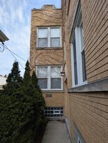 3836 W Cornelia Ave in Chicago, IL - Building Photo