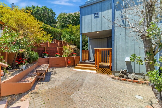 property at 21 San Benito Rd
