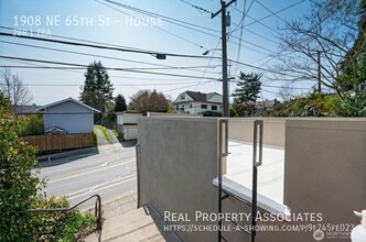 1908 NE 65th St in Seattle, WA - Building Photo - Building Photo