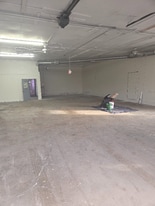 8464 Cleveland Ave NW in North Canton, OH - Building Photo