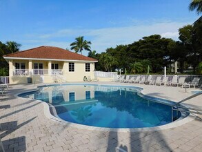 20051 Sanibel View Cir in Ft. Myers, FL - Building Photo - Building Photo