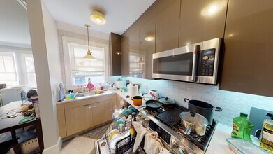 15 Lanark Rd, Unit 2 in Brookline, MA - Building Photo - Building Photo