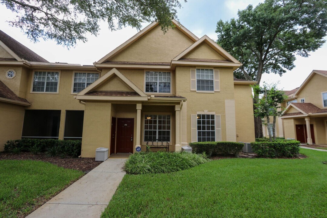 844 Grand Regency Pointe in Altamonte Springs, FL - Building Photo
