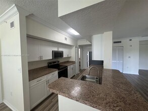 11730 SW 2nd St in Pembroke Pines, FL - Building Photo - Building Photo