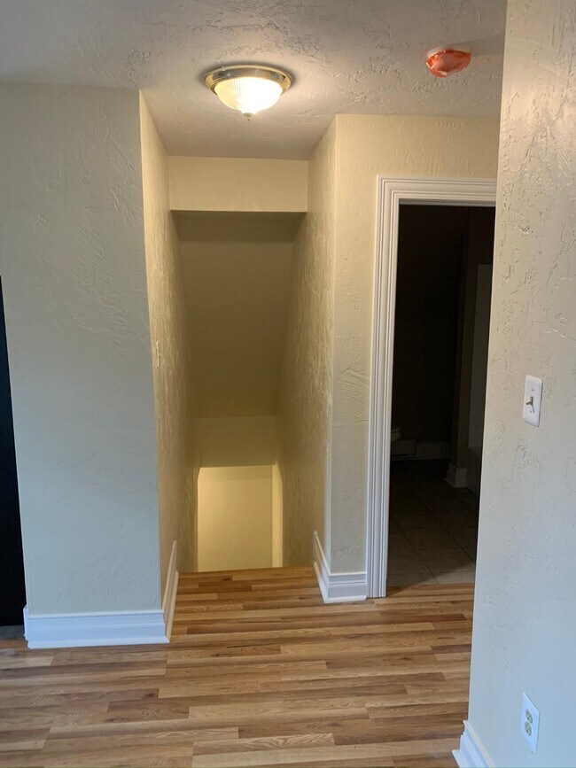 218 S St Clair St, Unit 3 in Pittsburgh, PA - Building Photo - Building Photo