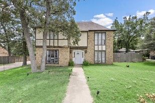 2508 Memorial Dr in Bryan, TX - Building Photo