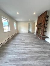 20 Vernon St in Abington, MA - Building Photo - Building Photo
