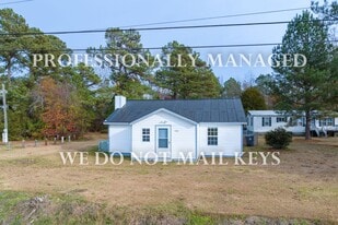 1109 N Winstead Ave in Rocky Mount, NC - Building Photo