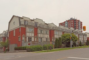 1635 Pickering Pky in Pickering, ON - Building Photo