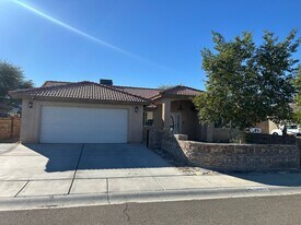 14817 E 49th St in Yuma, AZ - Building Photo