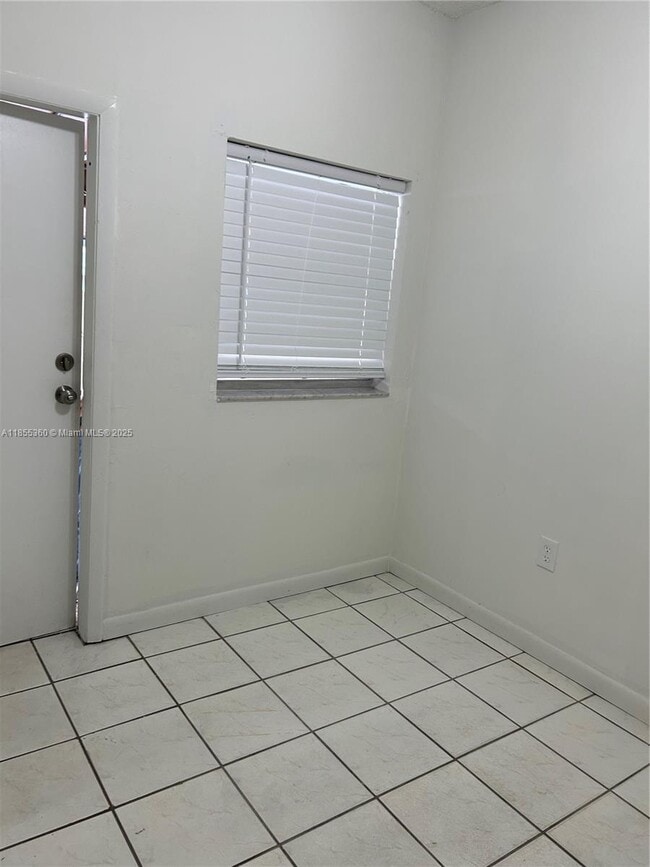 5211 NW 2nd Terrace in Miami, FL - Building Photo - Building Photo