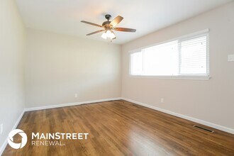 1290 Aspen Dr in Florissant, MO - Building Photo - Building Photo