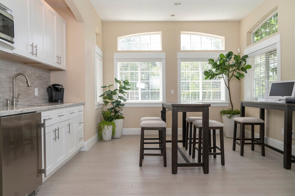 Tahoma Terrace Apartments and Nearby Tacoma Apartments For Rent