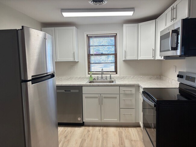 125 N River Dr in Jarvisburg, NC - Building Photo - Building Photo