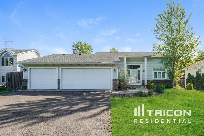 property at 2831 Carver Park Cir