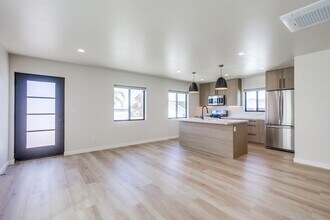 4152 Massachusetts Ave in La Mesa, CA - Building Photo - Building Photo