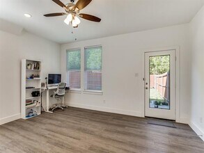 813 Fenet St in McKinney, TX - Building Photo - Building Photo