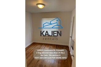 1306 S Louisiana St in Crossett, AR - Building Photo - Building Photo