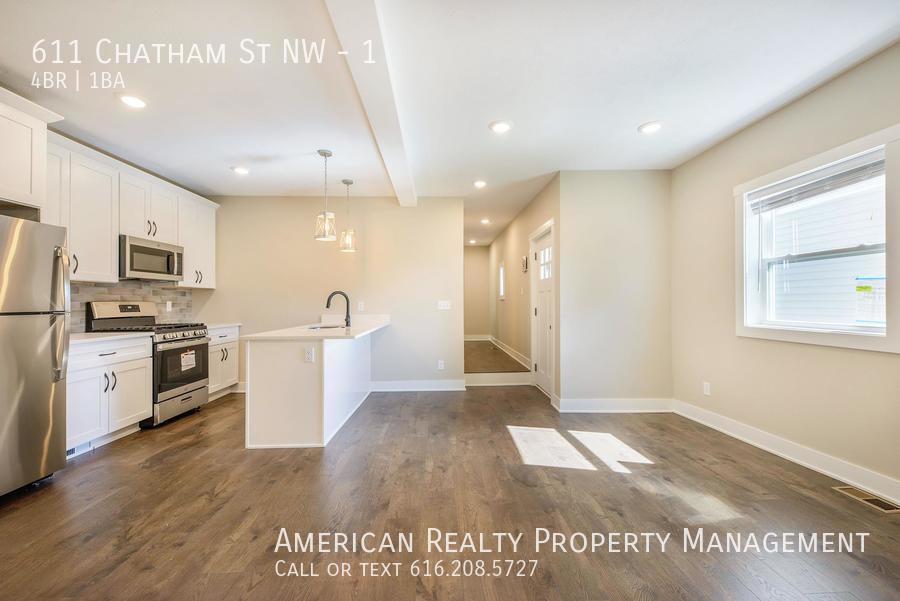 611 Chatham St NW in Grand Rapids, MI - Building Photo