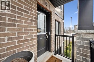 164 Rochefort St. in Kitchener, ON - Building Photo - Building Photo