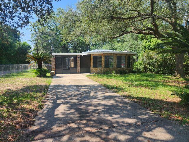 311 E Glen Ave in Valparaiso, FL - Building Photo - Building Photo