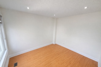 12 Horsham St in Brampton, ON - Building Photo - Building Photo