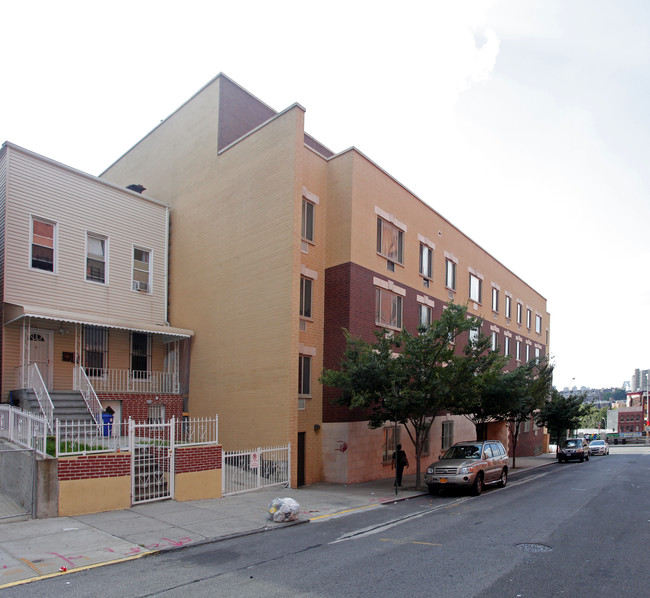 1100-1102 Franklin Ave in Bronx, NY - Building Photo - Building Photo