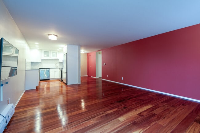 1600 43rd Ave E in Seattle, WA - Building Photo - Building Photo