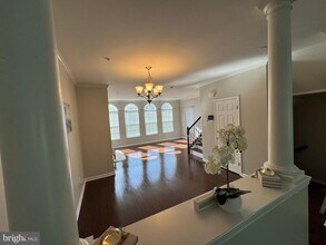 4619 Forest Pines Dr in Upper Marlboro, MD - Building Photo - Building Photo