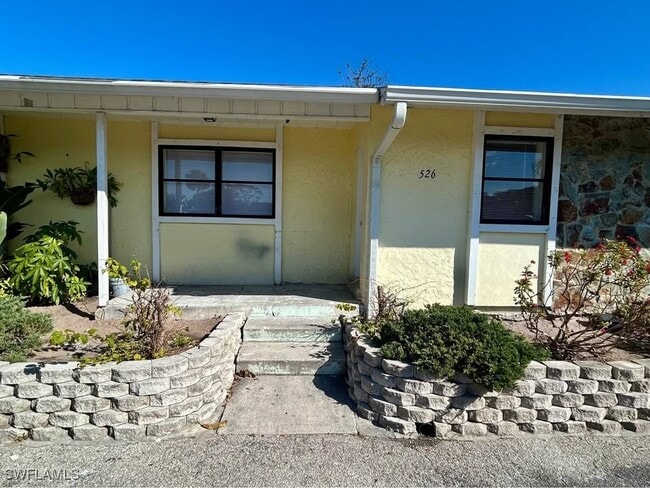 property at 4052 Bayshore Dr