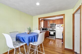483 Broadway in Medford, MA - Building Photo - Building Photo