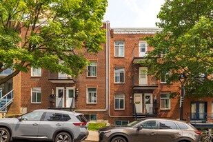 2427-2447 Des Érables in Montréal, QC - Building Photo