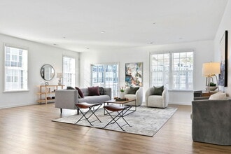 8010 Wistar Glen Dr in Henrico, VA - Building Photo - Building Photo