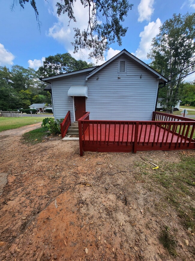 64 Second St in Newnan, GA - Building Photo - Building Photo