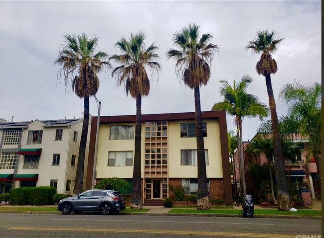 property at 1015 E Ocean Blvd