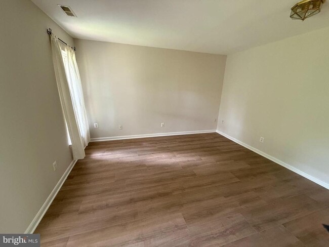 property at 5714 Goldfinch Ct