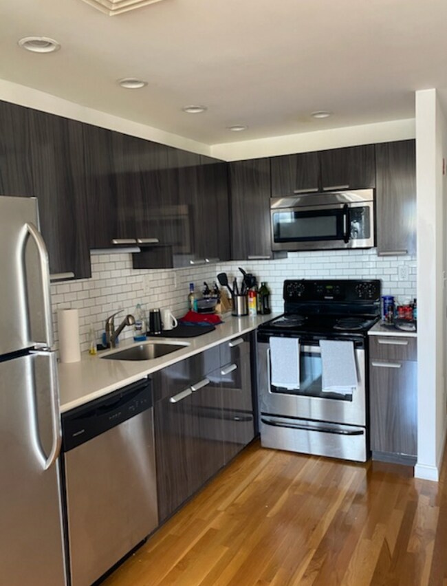 86 Jersey St, Unit 701 in Boston, MA - Building Photo - Building Photo