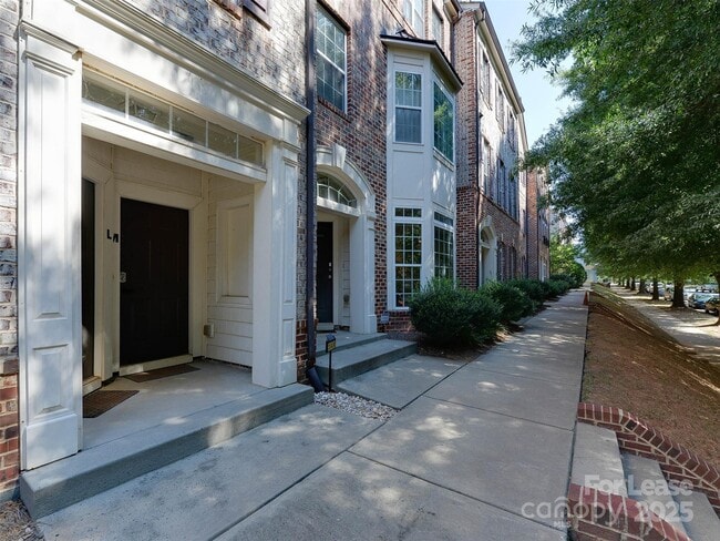 1540 S Church St in Charlotte, NC - Foto de edificio - Building Photo