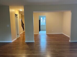 426 Courtland Ave in Stamford, CT - Building Photo - Building Photo