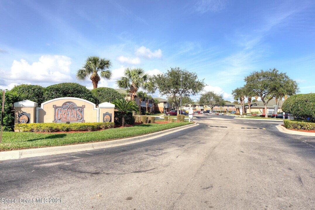 1870 Long Iron Dr in Rockledge, FL - Building Photo