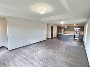 1510 Wedgewood Dr in Watertown, WI - Building Photo - Building Photo