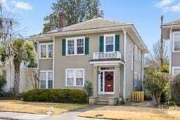 427 E 49th St in Savannah, GA - Building Photo