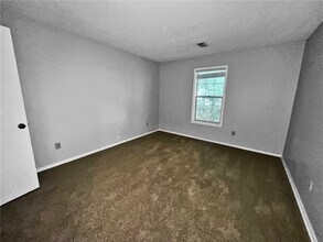 1105 Natchez Ter in Sandy Springs, GA - Building Photo - Building Photo