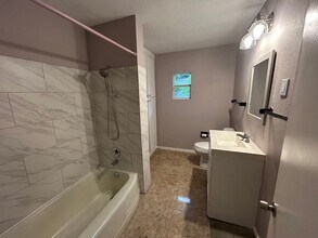 1369 18th St in Sarasota, FL - Building Photo - Building Photo