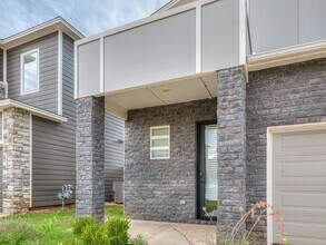 2541 NW 132nd St in Oklahoma City, OK - Building Photo - Building Photo