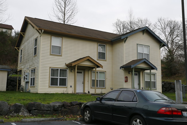 Dixon Village in Tacoma, WA - Foto de edificio - Building Photo