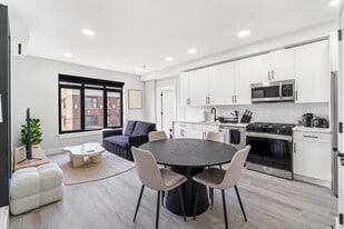 80 Romaine Ave in Jersey City, NJ - Building Photo