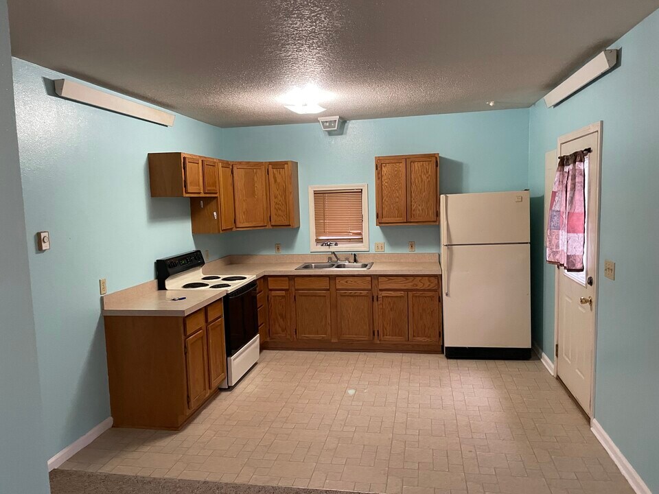 602 Maple, Unit 602 in Atlantic, IA - Building Photo